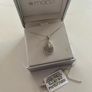 NWT Bridge diamond pendant 1/10 CTTW 14K gold